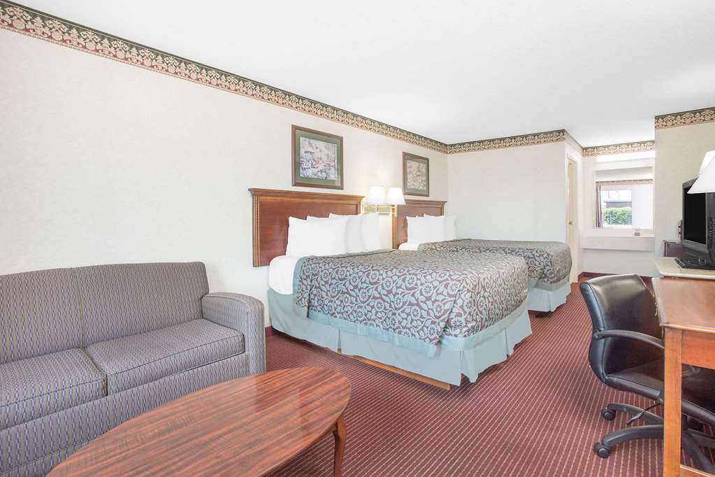 Gray Inn & Suites Bagian luar foto