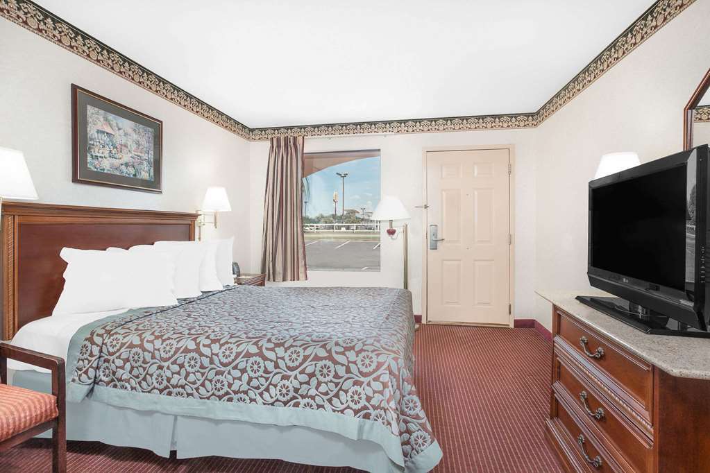 Gray Inn & Suites Bagian luar foto